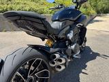 Ducati Diavel V4 - DUCATI DIAVEL V4