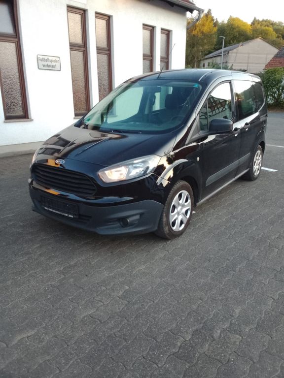 Image of Ford Transit Courier