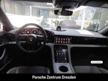 صورة مصغرة 18 لـ 2025 Porsche TAYCAN