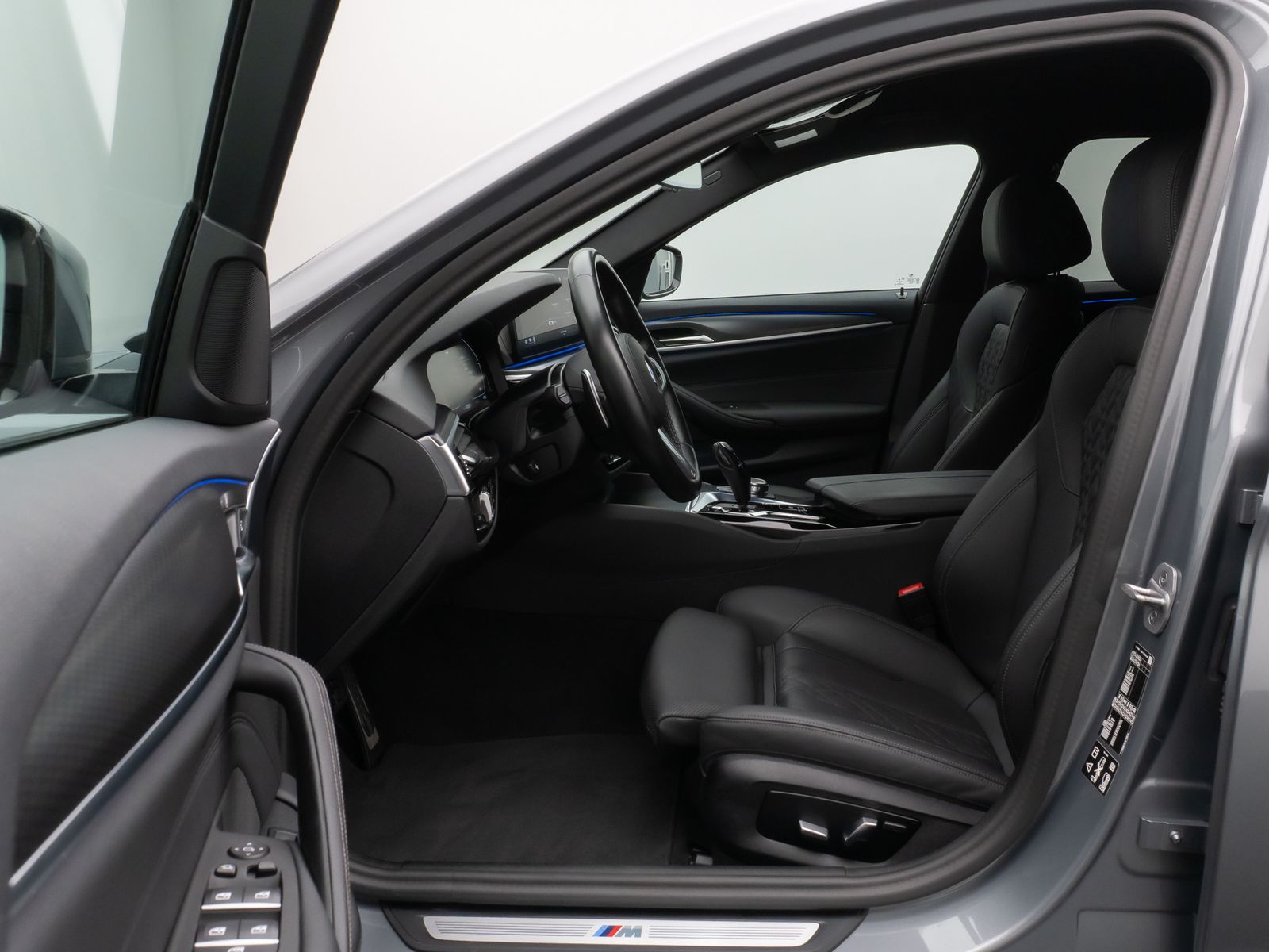 Fahrzeugabbildung BMW 540d xD M SportPro Kamera Laser HUD DAB HiFi 19"