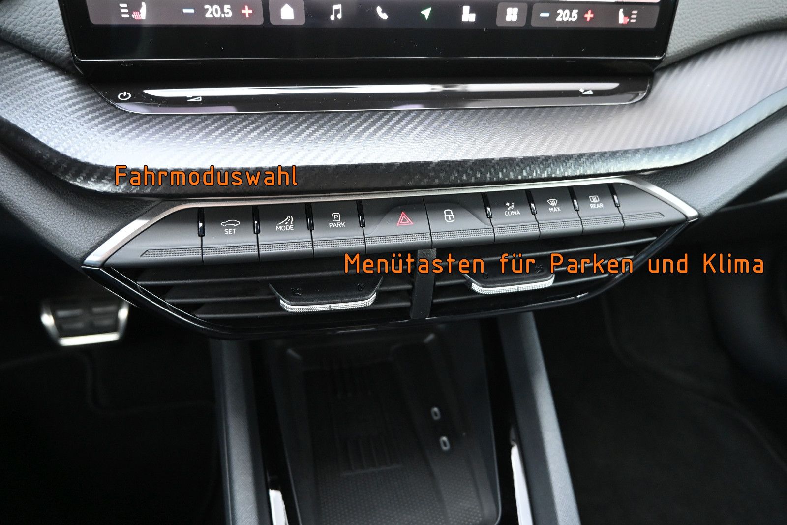 Fahrzeugabbildung SKODA Octavia 2.0 TDI DSG Sportline Combi °ACC°AHK°HUD