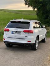 Jeep Grand Cherokee 3.0l V6 MultiJet 184kW Summit. - gebrauchte Jeep Grand Cherokee aus dem Jahr 2020