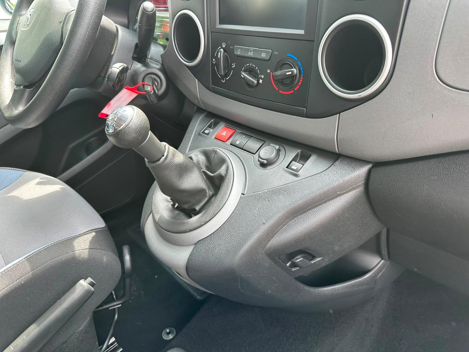 Peugeot Partner Tepee Active, Zahnriemen Neu, Garantie