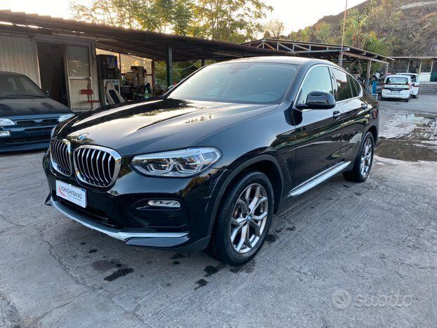 Image of BMW X4