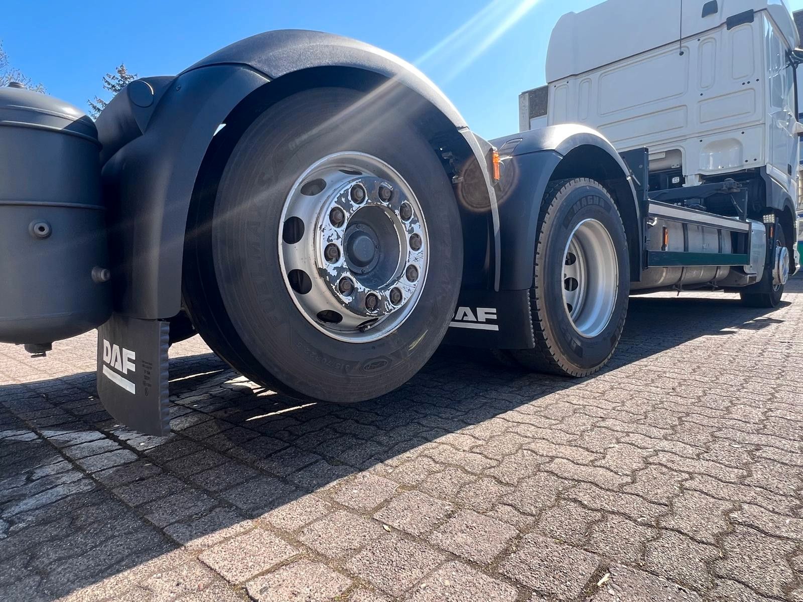 Fahrzeugabbildung DAF 2xSt. XF 480 FT FAN SSC, Lift-Lenk, Intarder