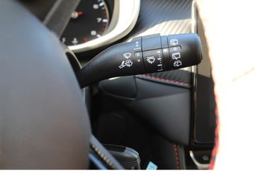 MG ZS EV 1.5L 5MT Com