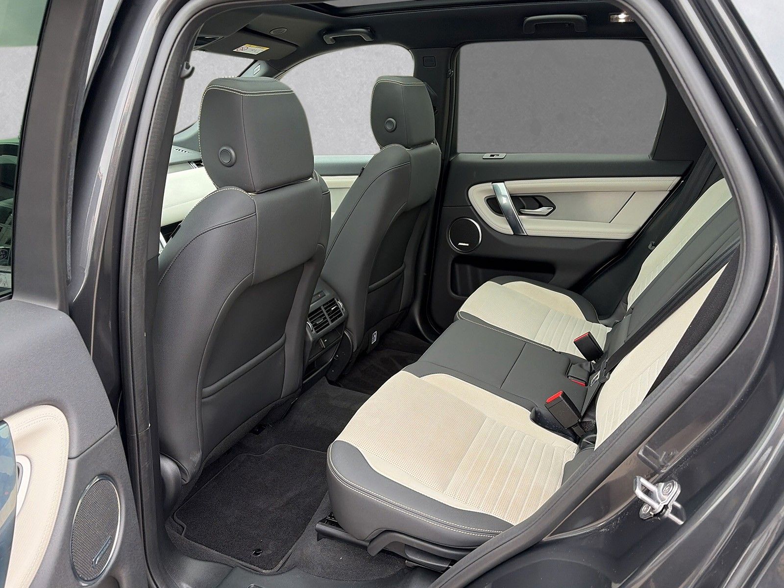 Land Rover Discovery Sport D200 URBAN EDITION AHK SHZ foto 14