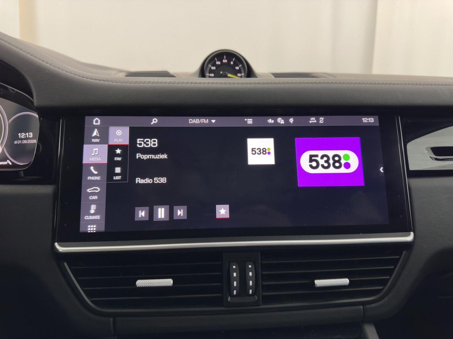 Porsche Cayenne Coupé 3.0 E-Hybrid (Plug-in) {SoH-100%}, миниатюра 18