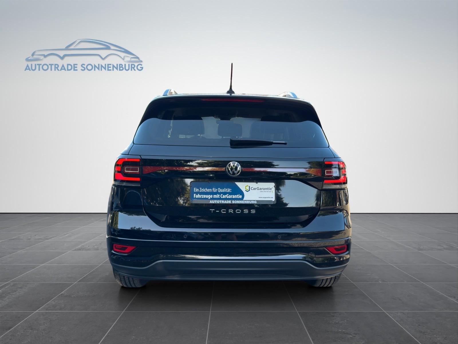 Volkswagen T-Cross R-Line *iQ Drive * ACC * Carplay