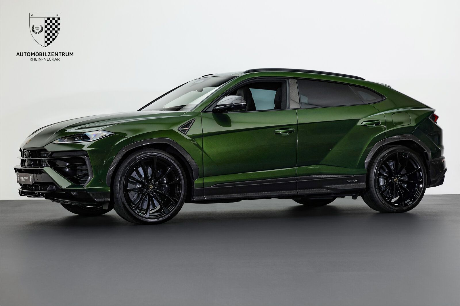 Lamborghini Urus SE VerdeErmes/FullCarbon/Sensonum/FullPPF imagem 3