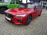 Volvo S60 Lim. Ultimate Dark AWD-HeadUp-Harman/Kardon - Volvo S60: Allradantrieb