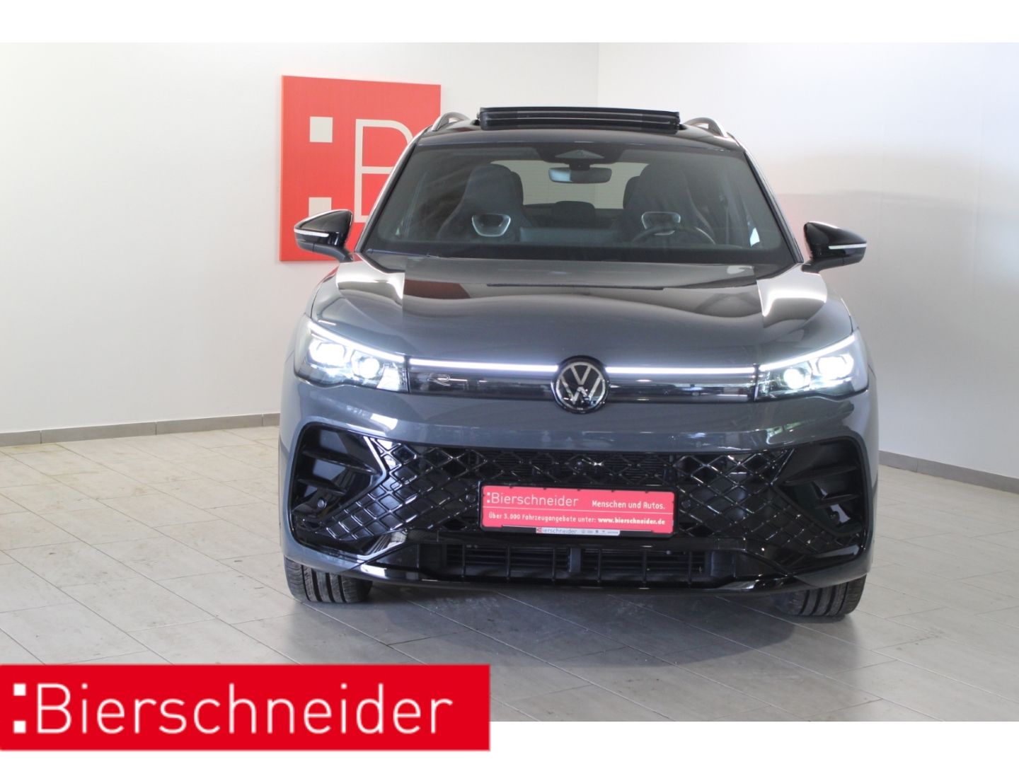 Volkswagen Tiguan 2.0 TSI DSG 4Mo. 2x R-Line Black Style 20 imagem 3