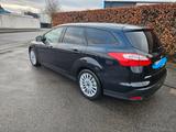 Ford Focus 1,6 EB 110kW Champions Edition Turnier... - Ford Focus Gebrauchtwagen in Aachen