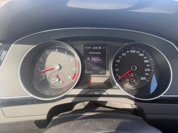 Volkswagen Passat Variant - 9