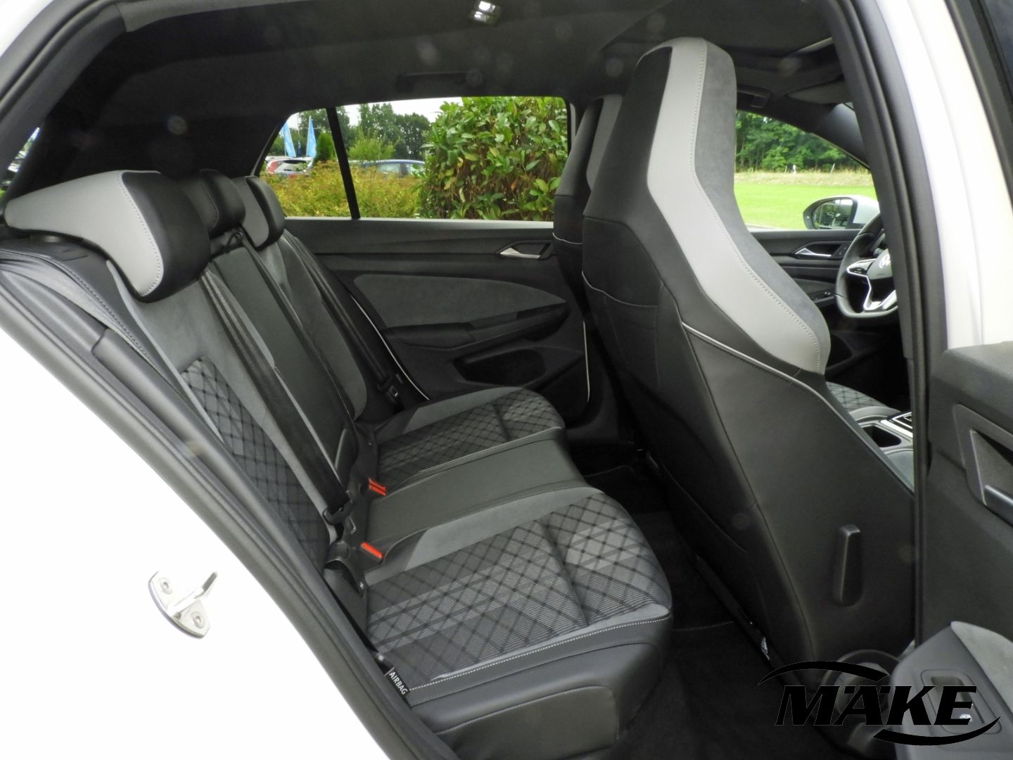 Golf R-Line 2.0 TSI 4Motion AHV ACC IQ.L NAV PD