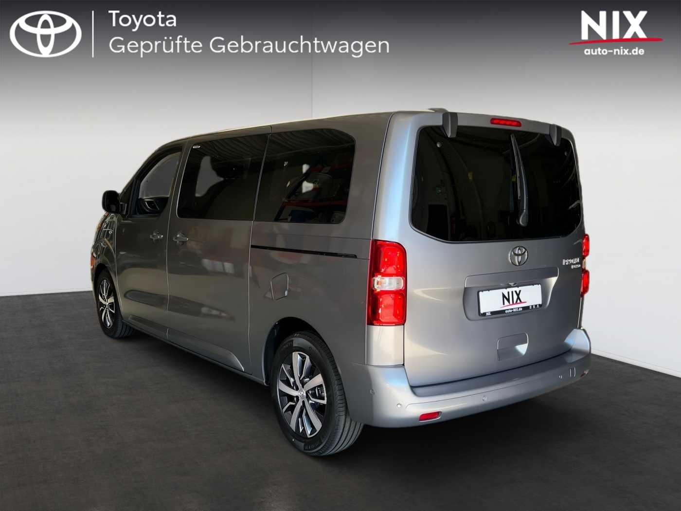 Toyota Proace Verso 2.2 D AT Teamplayer L1 8S NAVI