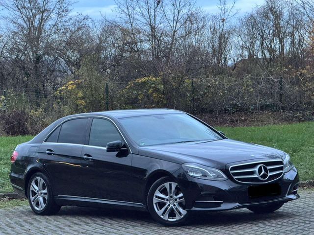 Mercedes-Benz E 220 E 220 CDI BlueEfficiency (212.002) Rechtsl