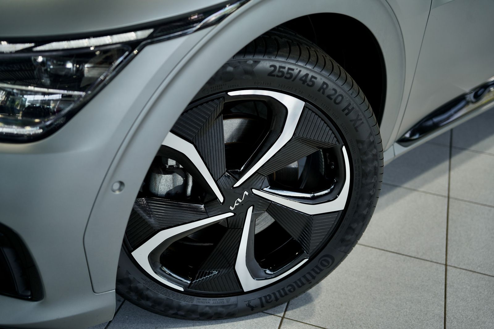 Kia EV6 GT-Line 4WD 1.H *20*LED*Kamera*CarPlay*ACC imagem 3