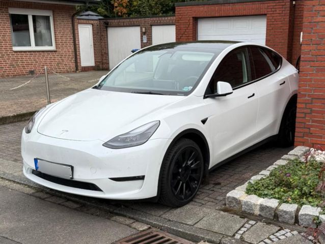 Tesla Model Y Long Range Dual Motor AWD Long Range