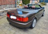 Audi Cabriolet 2.6 -Sonderlackierung Sambabraun/ Lede - Audi aus 1998: Cabrio