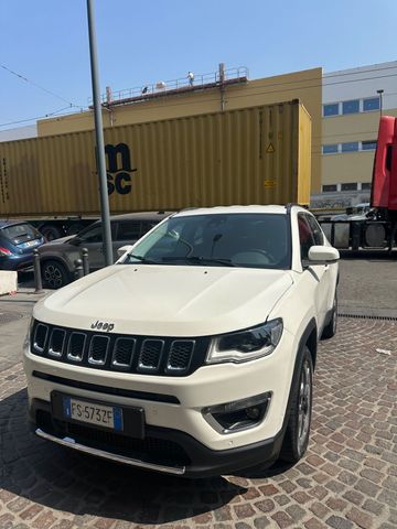Jeep Compass Jeep compass limited 1.6 turbo dies