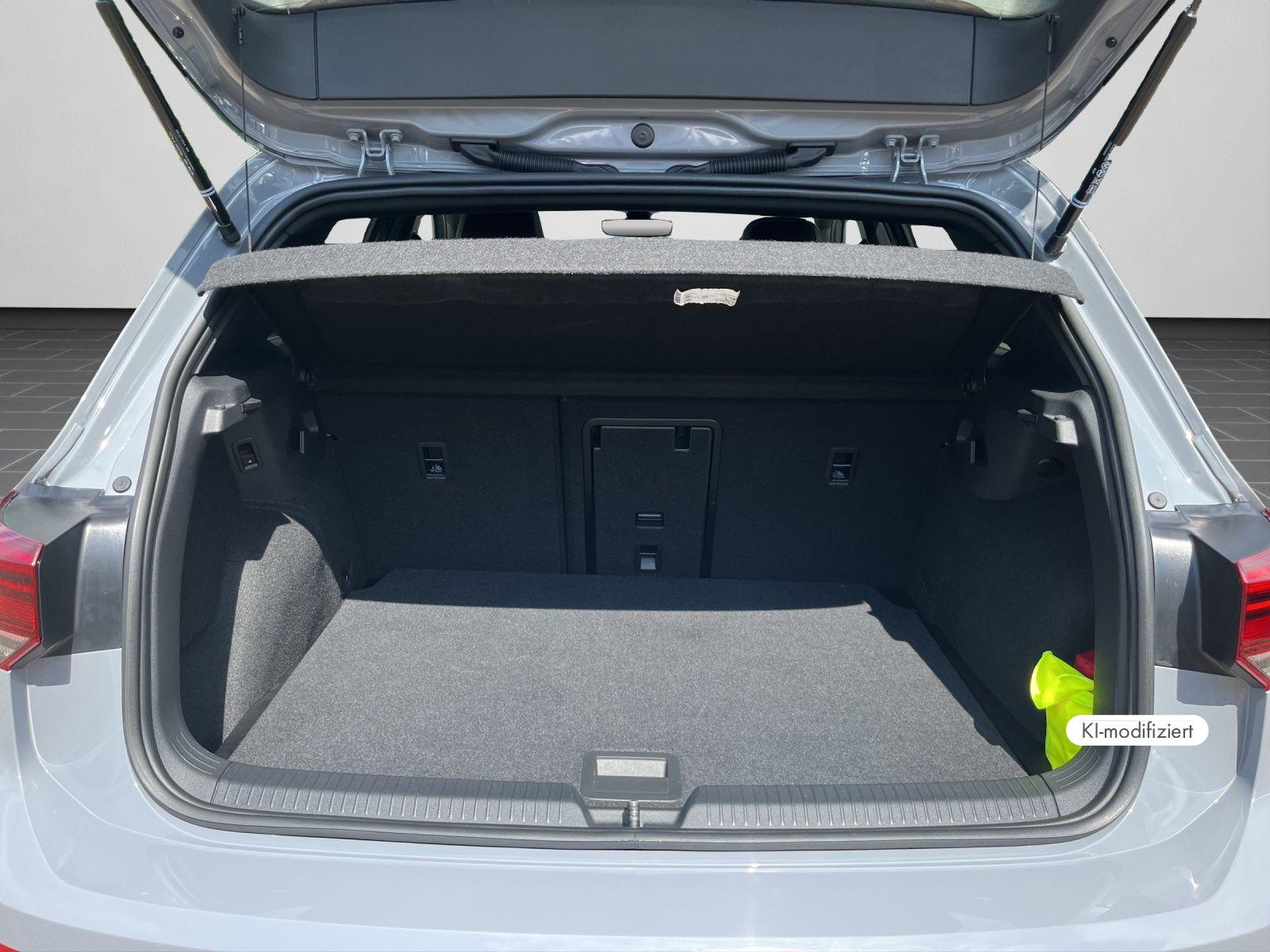 Volkswagen Golf VIII GTD 2.0 TDI DSG NAVI SHZ AHK RFK PANO, миниатюра 16