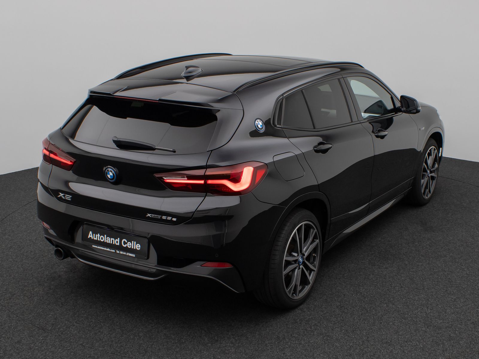 Fahrzeugabbildung BMW X2 xD25e M Sport HUD DAB Kamera Alarm Panorama