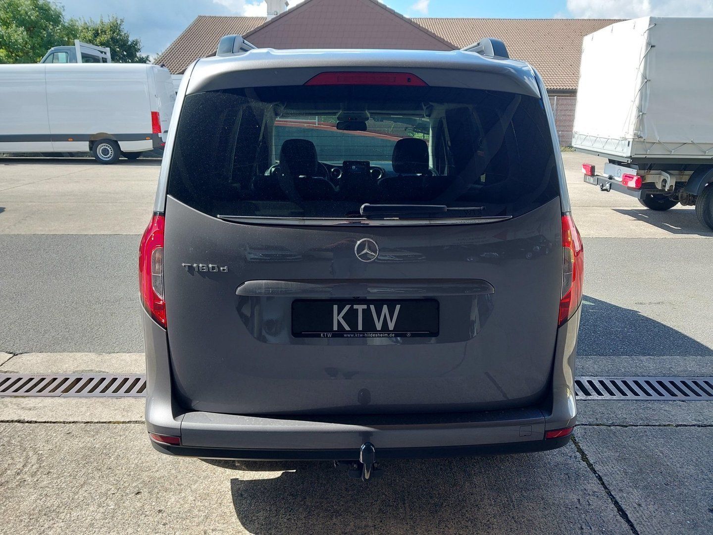 Fahrzeugabbildung Mercedes-Benz T 180d Progr AHK Navi-/Park/TechnikPkt LED KeyGo