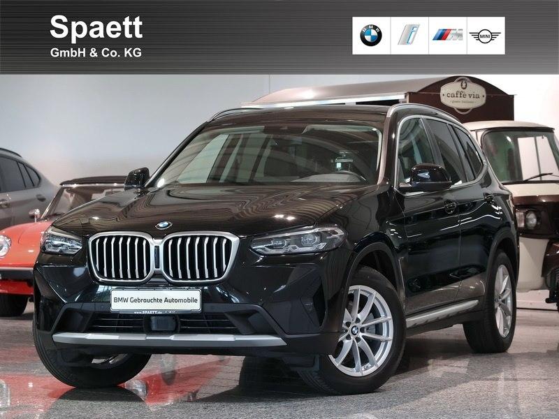 BMW X3 xDrive20i LKHZ Pano. AHK Standheiz. DrivAss