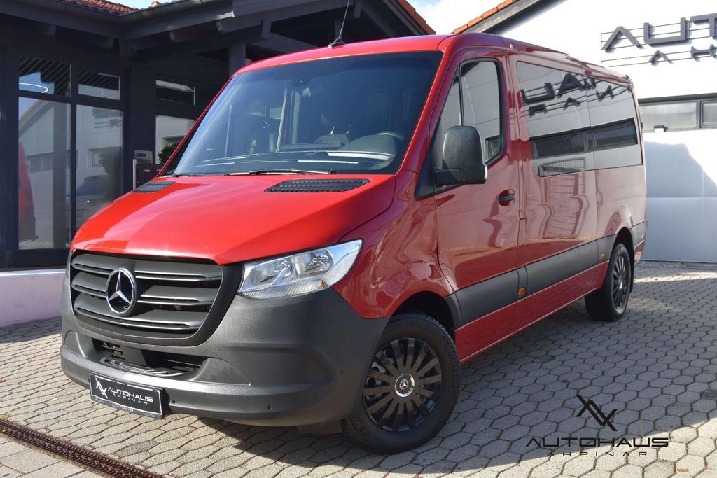 Image of Mercedes-Benz Sprinter