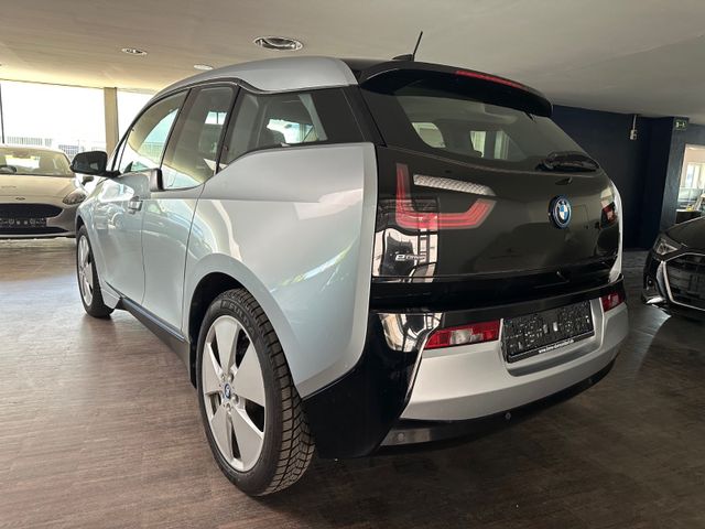 Fahrzeugabbildung BMW i3 REX*NAVI PRO*SHZ*8-FACH*SoH 98%