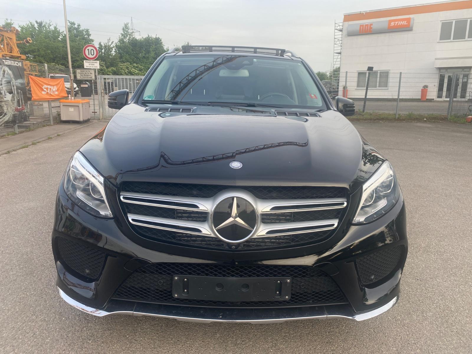 Mercedes-Benz GLE 350 d 4Matic,AMG Line,360°,Dist,Pan,Spur+Tot