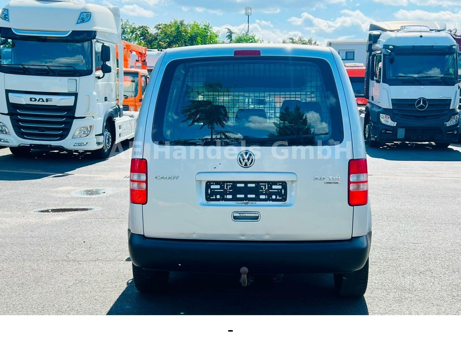 Volkswagen Caddy 2013 — photo 6