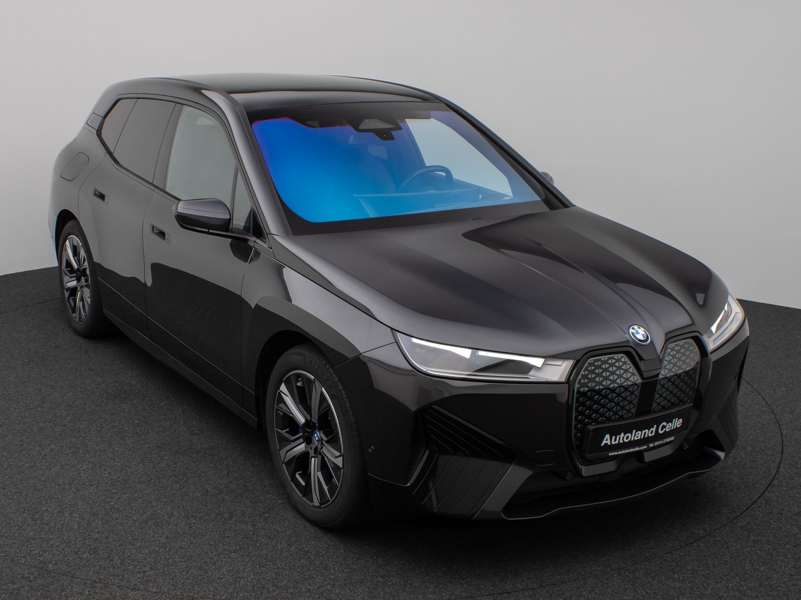 Fahrzeugabbildung BMW iX xD40 Sport DAB SoftClose SkyLounge H/K 21Zoll
