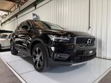 Volvo XC 40 Inscription 2WD*LED*Navi* - Volvo XC40 in Freiburg