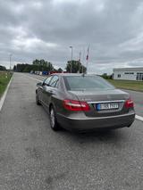 Mercedes-Benz E 350 CGI BlueEFFICIENCY AVANTGARDE AVANTGARDE - gebrauchte Mercedes-Benz E 350 aus dem Jahr 2009