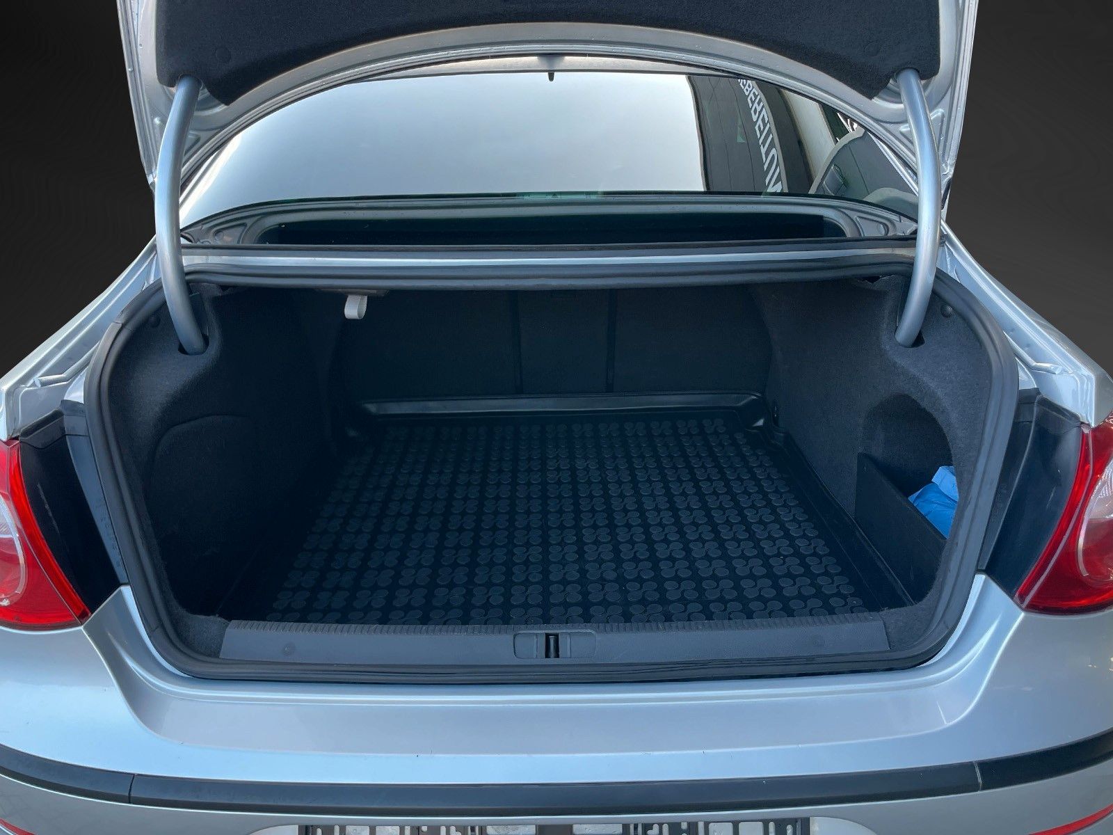 Fahrzeugabbildung Volkswagen Passat CC*Alcantara*Soundsystem*Sthz*2-Zonen*ACC
