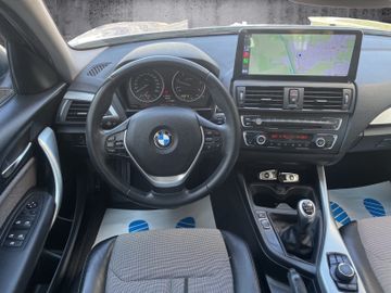 BMW 118 d Lim. Sport Urban*APPLE*LED*XEN*KAMERA*NAVI