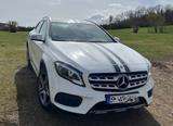 Mercedes-Benz GLA 180 - geringe Laufleistung, Sondermodell, - Mercedes-Benz GLA 180: Weiß