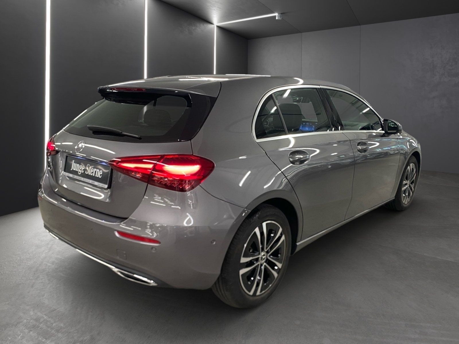 Fahrzeugabbildung Mercedes-Benz A 180 Progressive*Totwinkel*360*LED*CarPlay*MBUX