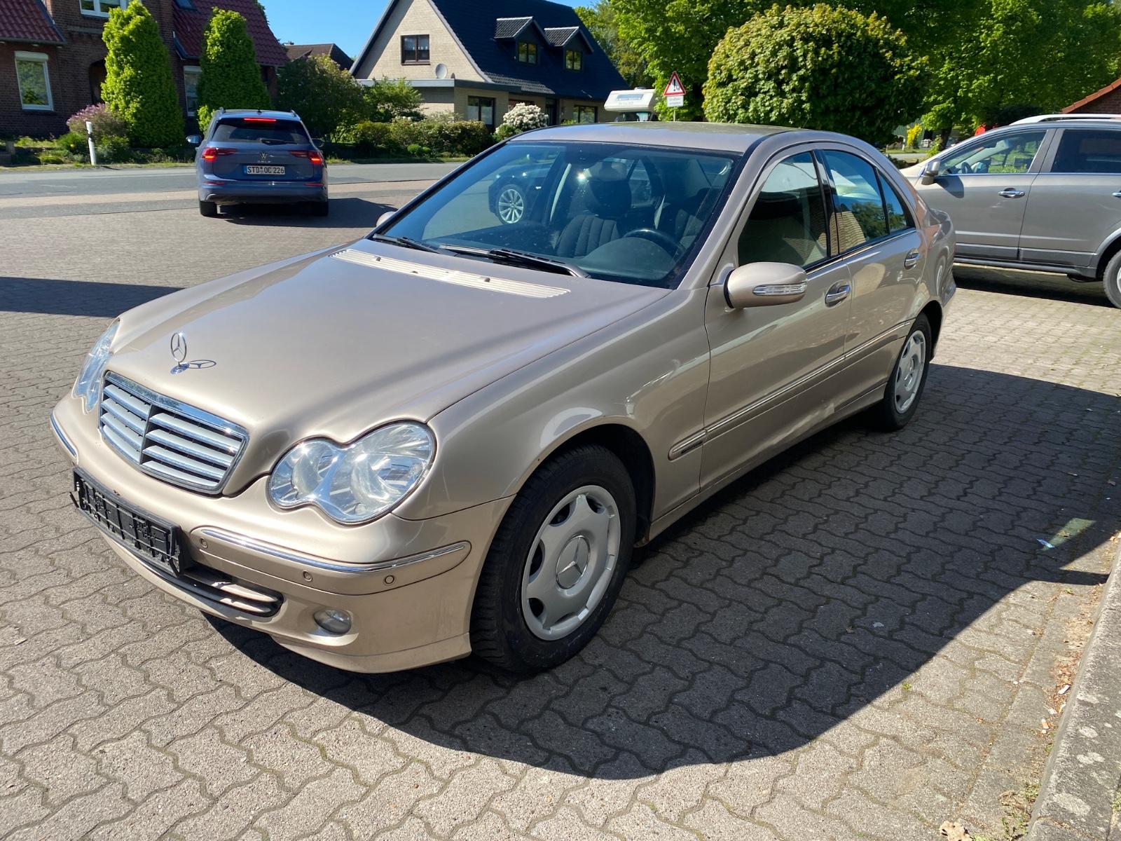 Mercedes-Benz C 200 KOMPRESSOR ELEGANCE PDC NAVI