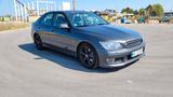 Lexus IS 300 2JZ - Lexus IS 300 mit Benzin-Antrieb: Automatik