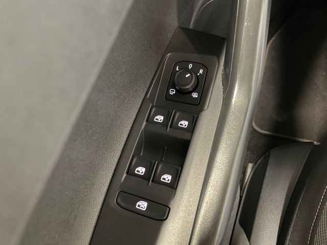 Taigo Life 1.0 TSI SHZ KLIMAAUTO. AHK LED