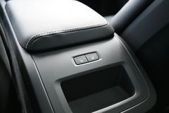Fahrzeugabbildung Volvo XC60 T8 Twin Engine AWD R-Design*STDHZG*360°*AHK