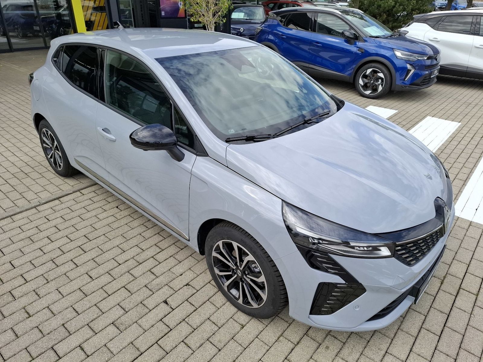 Renault Clio - Bild 5