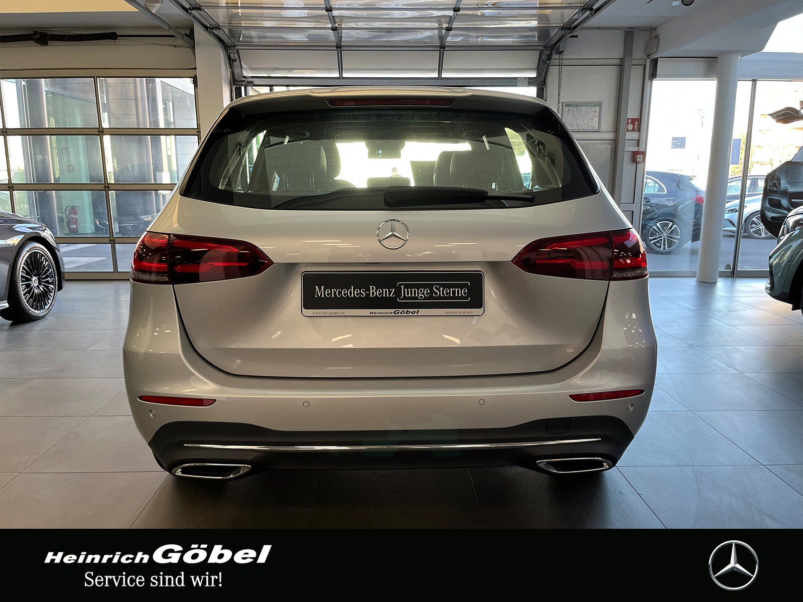 Fahrzeugabbildung Mercedes-Benz B 250 PROGRESSIVE+PANO+360°-KAM+NAVI+DISTRONIC+