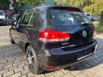 Volkswagen Golf - 9