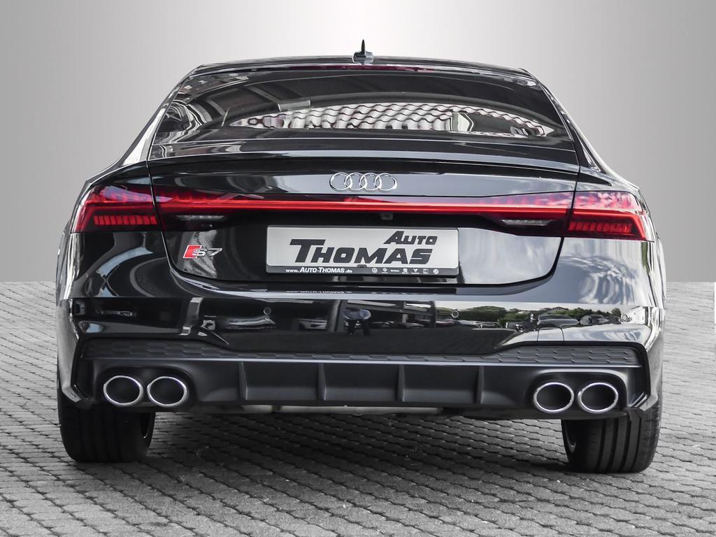 Audi S7