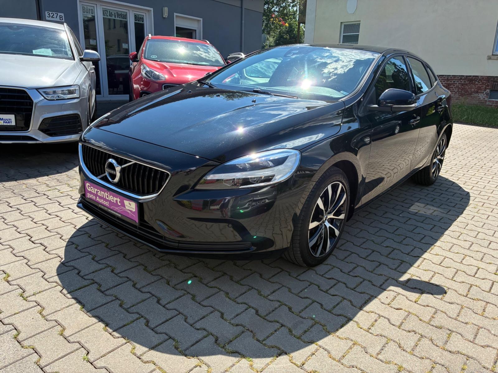 Volvo V40 Momentum 2.0 LED / Kamera / Navi