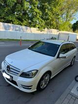 Mercedes-Benz C 250 CDI 4MATIC mit AMG-Paket. - Mercedes-Benz C 250 aus 2012 mit Diesel-Antrieb: Kombi